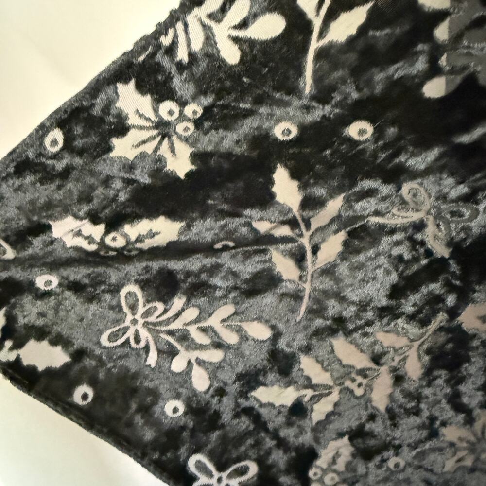 TORRID | Black Burnout Velvet Open Front Kimono | One Size - Picture 6 of 6